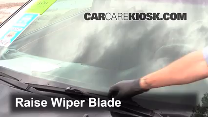 2002 Toyota Solara SLE 3.0L V6 Coupe Windshield Wiper Blade (Front) Replace Wiper Blades